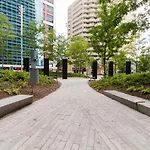 Skyline Suites - Walk To Mtcc, Acc, Rogers Centre & Entertainment District